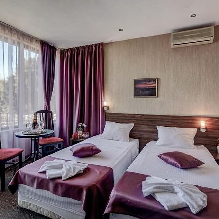 Ellinis Hotel فارنا المظهر الخارجي الصورة