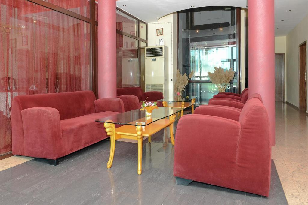 Ellinis Hotel فارنا المظهر الخارجي الصورة
